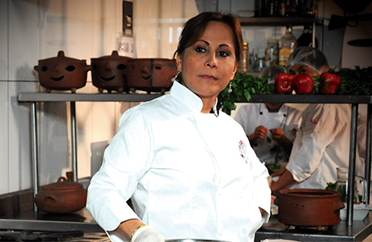 Blanca Chávez y su platillo El Rocoto