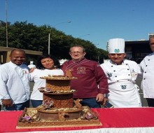 Condecoran a chef argentino en Perú