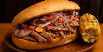 “La Piernona”: sabor peruano con sello urbano